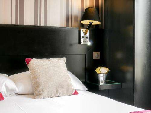 Hotel Bonsejour - Double Room