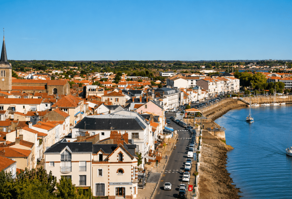 Admiral's Hotel -Port Olona