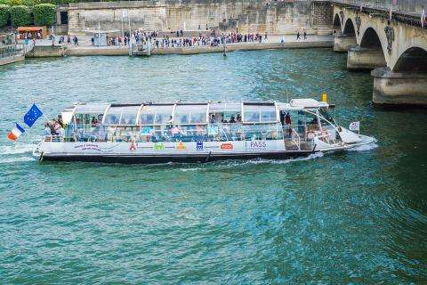 Voir Paris depuis l'eau : croisière sur la Seine